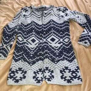 Long Cardigan Sweater With Pockets